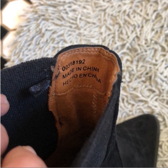 Forever 21 Pointed Toe Ankle Western Suede Boots - Picture 6 of 7